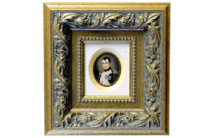 A. DELAVOCHÉ. Miniatura pintada sobre placa oval de marfil. Siglo XIX.