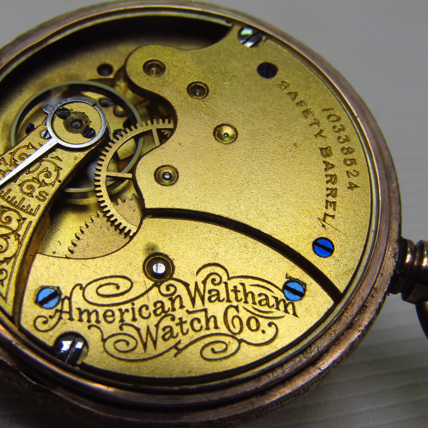 WALTHAM WATCH CO. Pocket watch-hang, lepine and remontoir. 10k gold. USA, ca. 1900 Figaro Auctions