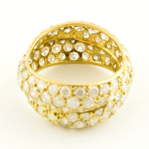 Anillo de Oro de 18k. con 116 Diamantes Naturales Talla Brillante de 3,72 ct. total (K-L/I3). Certificado IGE