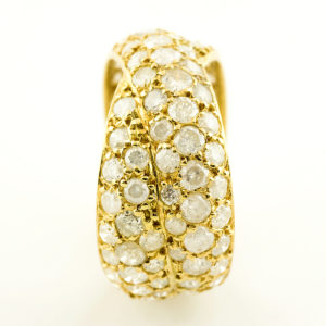Anillo de Oro de 18k. con 116 Diamantes Naturales Talla Brillante de 3,72 ct. total (K-L/I3). Certificado IGE