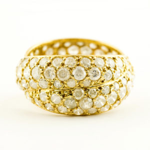 Anillo de Oro de 18k. con 116 Diamantes Naturales Talla Brillante de 3,72 ct. total (K-L/I3). Certificado IGE