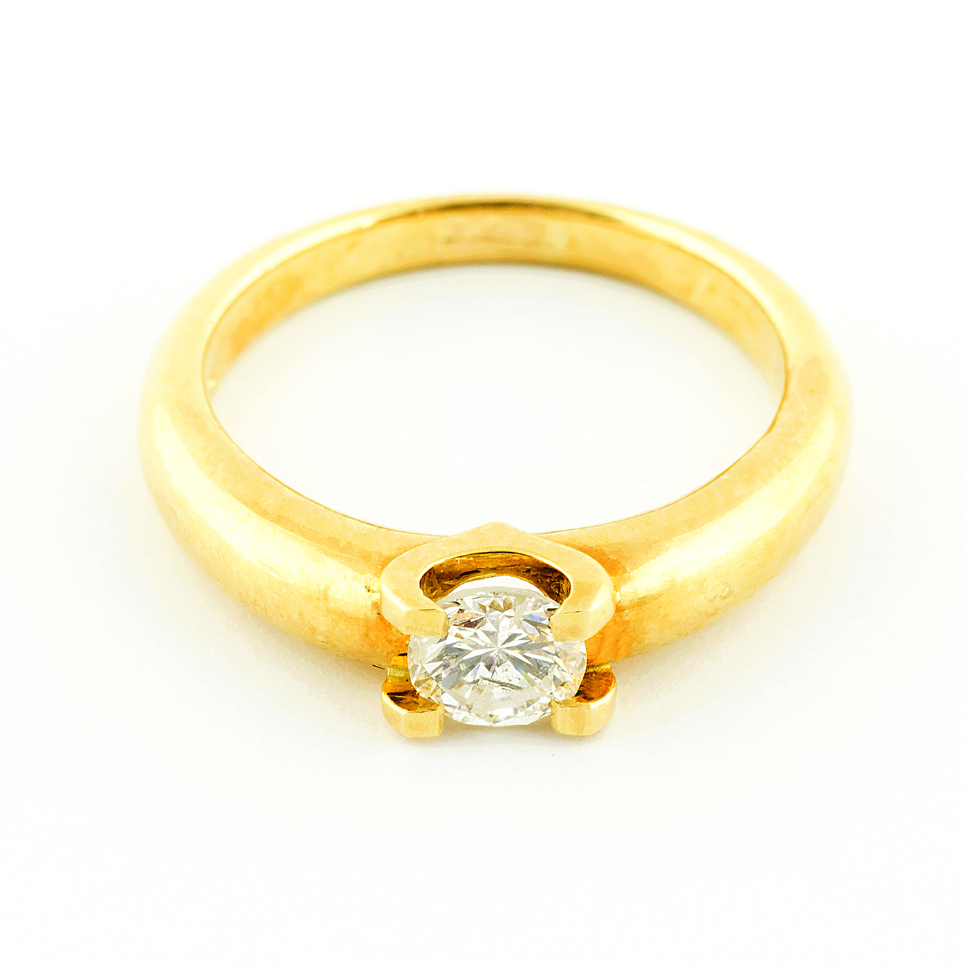 Anillo Solitario en Oro de 18k con Diamante Natural Talla Brillante de 0,55 ct. (I-J/SI2). Anillo Solitario en Oro de 18k con Diamante Natural Talla Brillante de 0,55 ct. (I-J/SI2).
