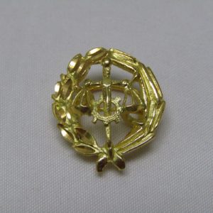 Broche de Solapa en Oro 18k, con Escudo Graduados Sociales. 2,80 gr.