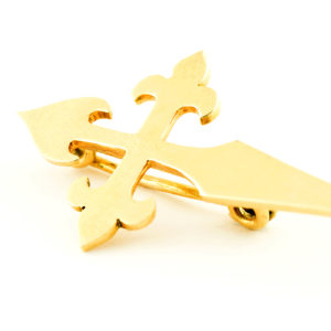 Broche en Oro de 18k de Cruz de Santiago