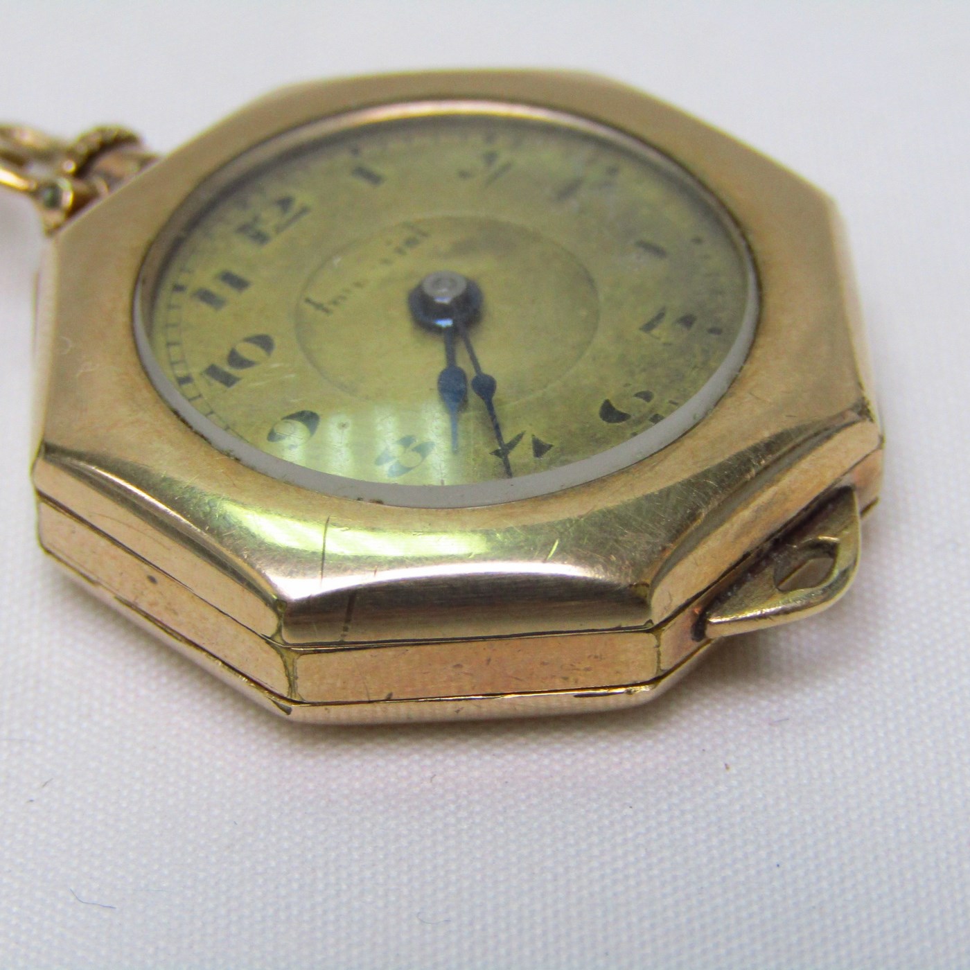BUREN W. Co. (Suiza). Reloj de colgar, lepine y remontoir. Ca. 1900. BUREN W. Co. (Suiza). Reloj de colgar, lepine y remontoir. Ca. 1900.