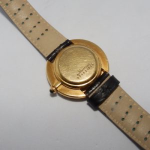 Cartier. Reloj Automático de pulsera unisex. Ca. 1970-80.