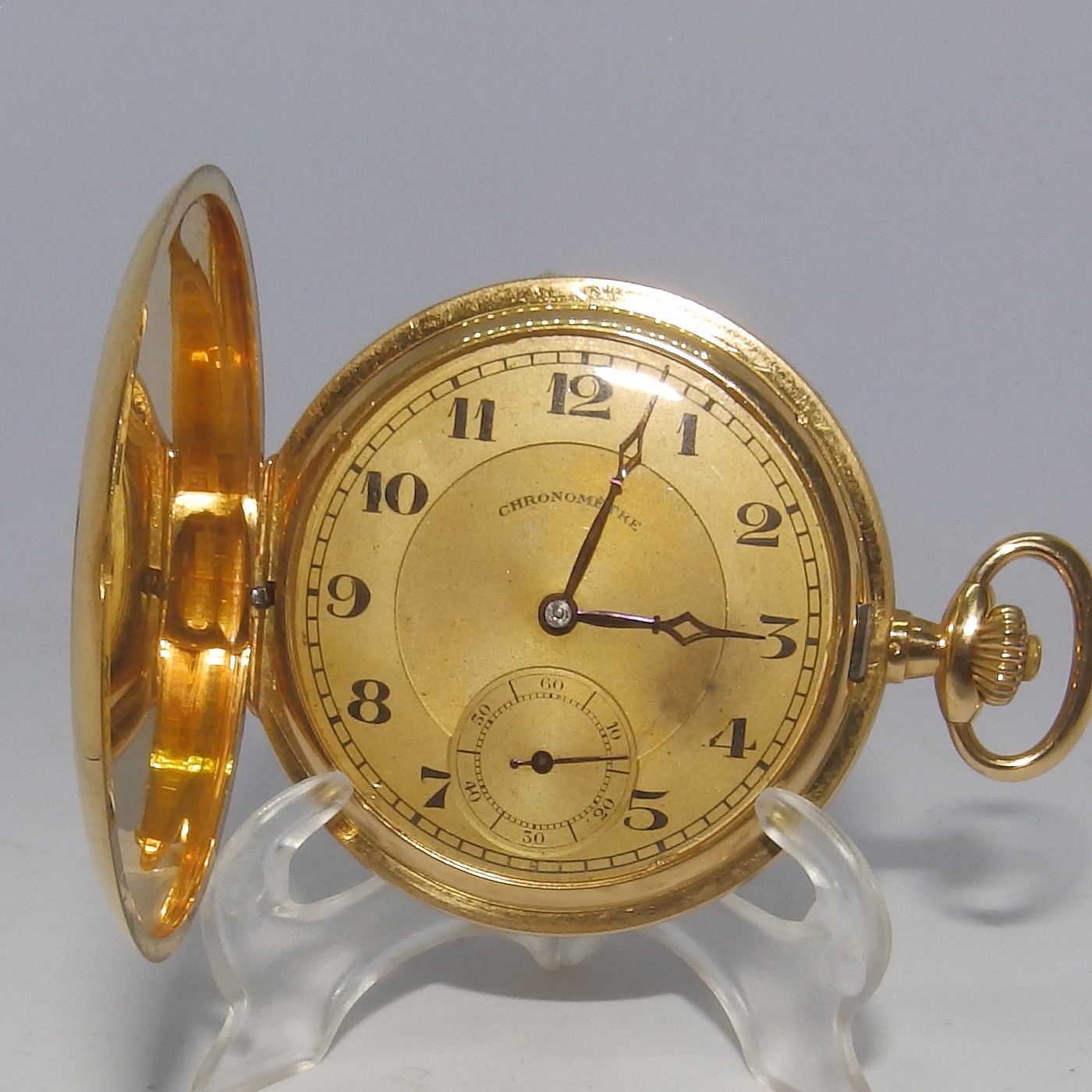CHRONOMETRE. FG. Reloj de Bolsillo, saboneta y remontoir. Oro 18k. Suiza, Ca. 1890.