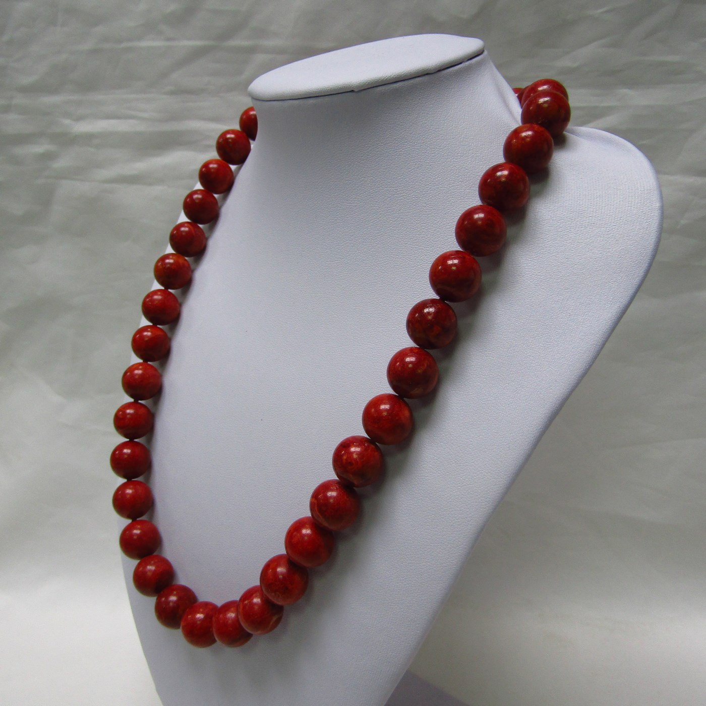 Collar de Antiguo Coral Mediterráneo. 59 cm. ~ Collar de Antiguo Coral Mediterráneo. 59 cm. ~