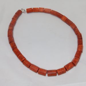 Collar de Antiguo Coral Mediterráneo. 59 cm. ~
