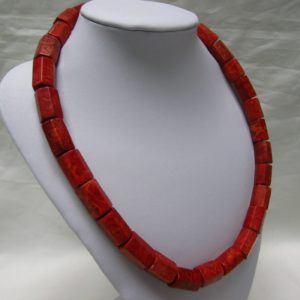 Collar de Antiguo Coral Mediterráneo. 59 cm. ~