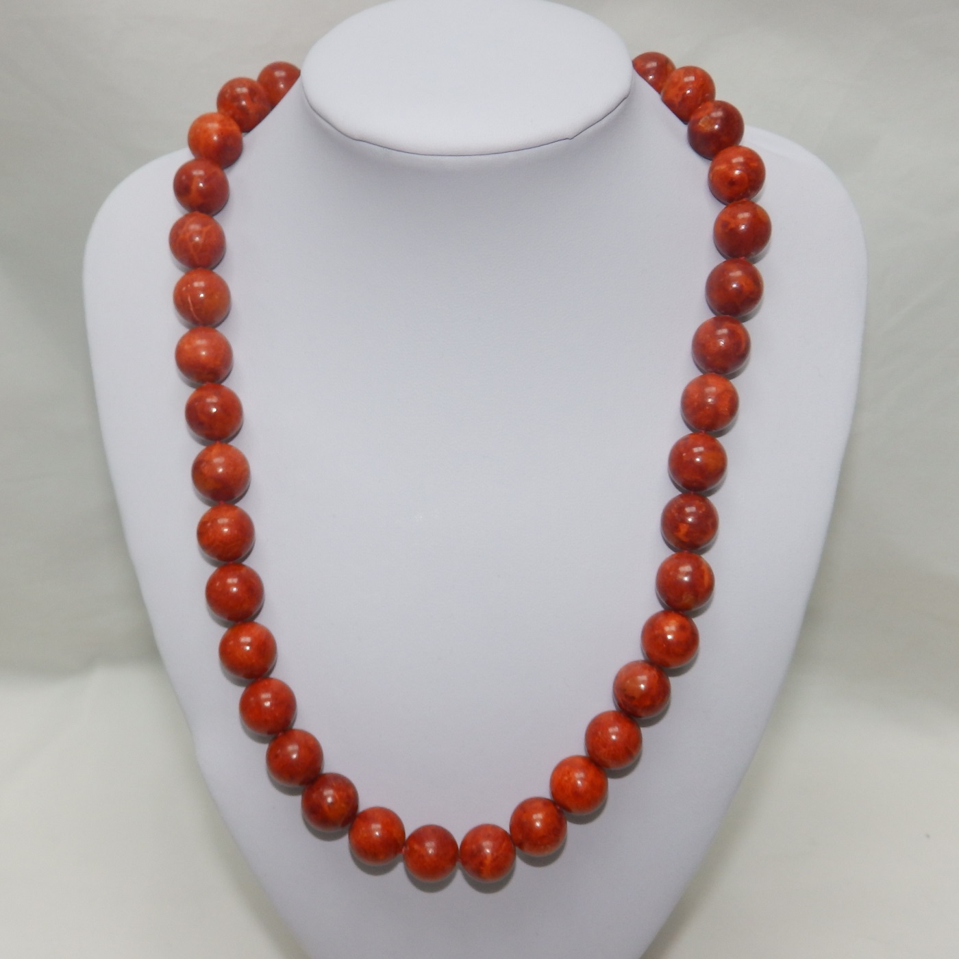 Collar de Antiguo Coral Mediterráneo. 59 cm. ~ Collar de Antiguo Coral Mediterráneo. 59 cm. ~