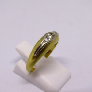 CONJUNTO DE ANILLO Y PENDIENTES