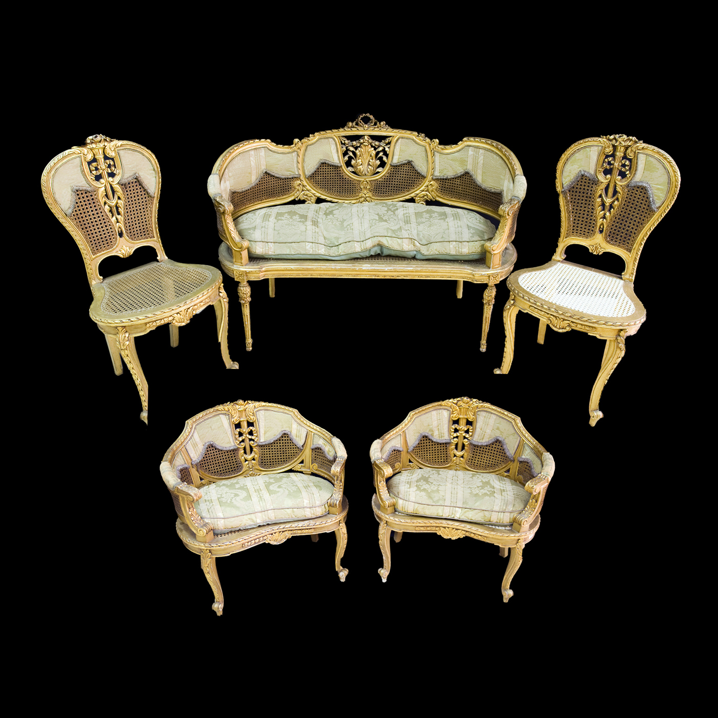 Conjunto de sillon, sillones y sillas estilo Luis XV. Siglo XIX.