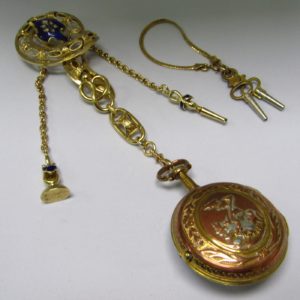 Conjunto formado por Chatelaine y reloj de bolsillo. Zarina Catalina II de Rusia. Ca. 1780.