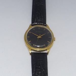 CORTÉBERT. Reloj de pulsera para caballero. Ca. 1970