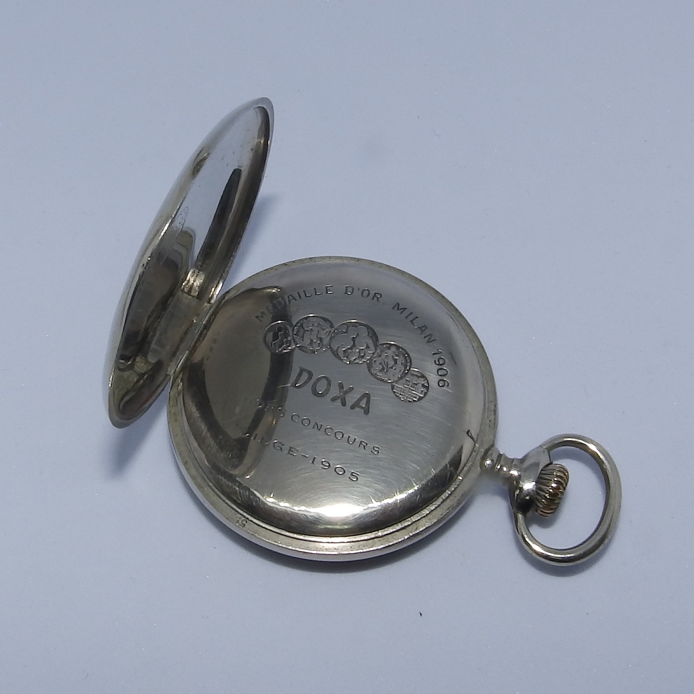 Doxa - Reloj Suizo Erótico de Bolsillo - Circa 1920 Doxa - Reloj Suizo Erótico de Bolsillo - Circa 1920