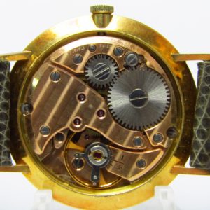 DUCADO SWISS. Reloj de pulsera para caballero. Ca. 1980