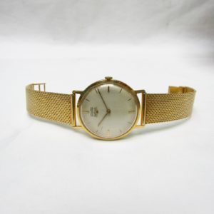 Duward Diplomatic. Reloj pulsera para caballero. Ca. 1970.