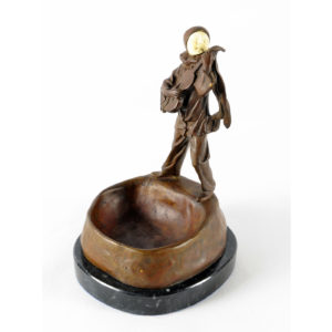 ESCULTURA CRISOELEFANTINA.