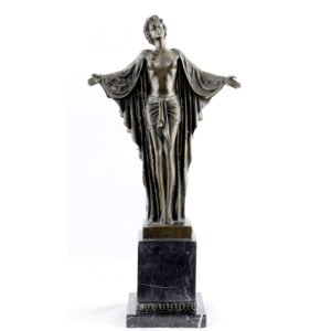 ESCULTURA EN BRONCE DE DAMA. D.H. CHIPARUS.
