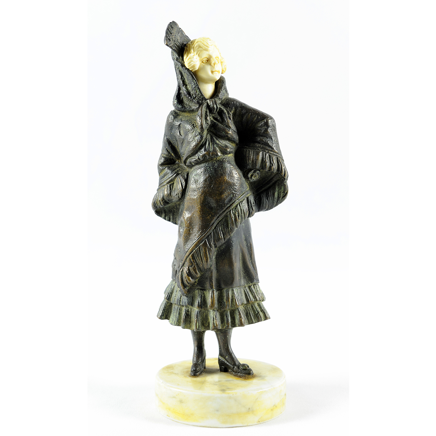 FIGURA CRISOELEFANTINA EN BRONCE. FIGURA CRISOELEFANTINA EN BRONCE.