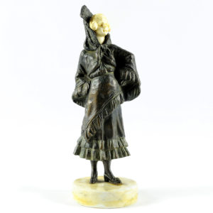 FIGURA CRISOELEFANTINA EN BRONCE.