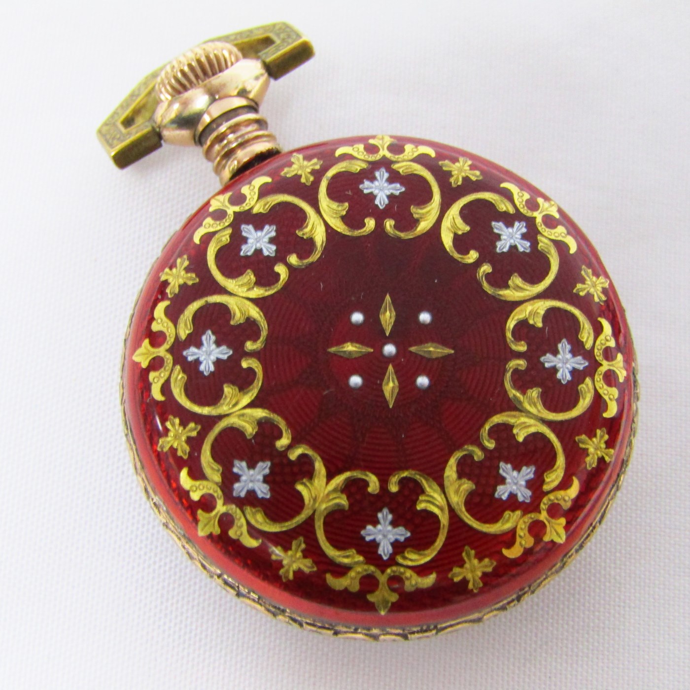 GAVOUR. Reloj de colgar, lepine y remontoir. Francia, ca. 1920 GAVOUR. Reloj de colgar, lepine y remontoir. Francia, ca. 1920
