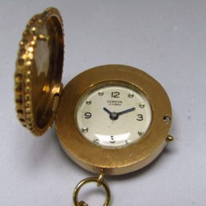 Geneva. Reloj de colgar para señora. Circa, 1890-1900.