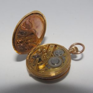 H.W. Reloj de Bolsillo-Colgar, Media Saboneta y remontoir. Oro 18k. Suiza, ca. 1900