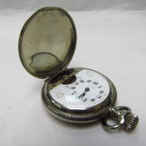 HEBDOMAS, Suiza, ca. 1915. Reloj de bolsillo 8 DÍAS CUERDA, saboneta y remontoir.