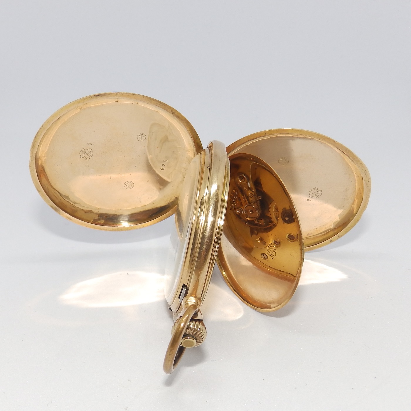 J. Roth & Cíe. (Solothurn, Suiza). Reloj de Bolsillo para caballero, saboneta y remontoir. Ca. 1890. J. Roth & Cíe. (Solothurn, Suiza). Reloj de Bolsillo para caballero, saboneta y remontoir. Ca. 1890.