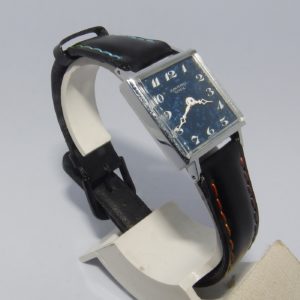 Jean Perret. Reloj de pulsera para dama. Suiza, ca. 1925