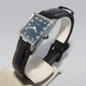 Jean Perret. Reloj de pulsera para dama. Suiza, ca. 1925