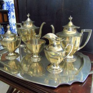 Juego de Café en plata. Orfebre Anaya. Siglo XX.