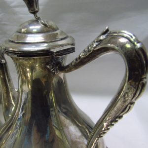 Juego de Café y Té en plata de Ley. UCCI. España, siglo XX