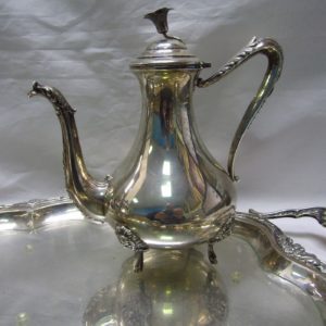 Juego de Café y Té en plata de Ley. UCCI. España, siglo XX