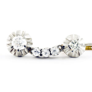 Juego de pendientes, en Oro Bicolor, con 10 Diamantes Naturales, Talla Brillante y Europea, con 1,26 ct. Total. Certificado IGE