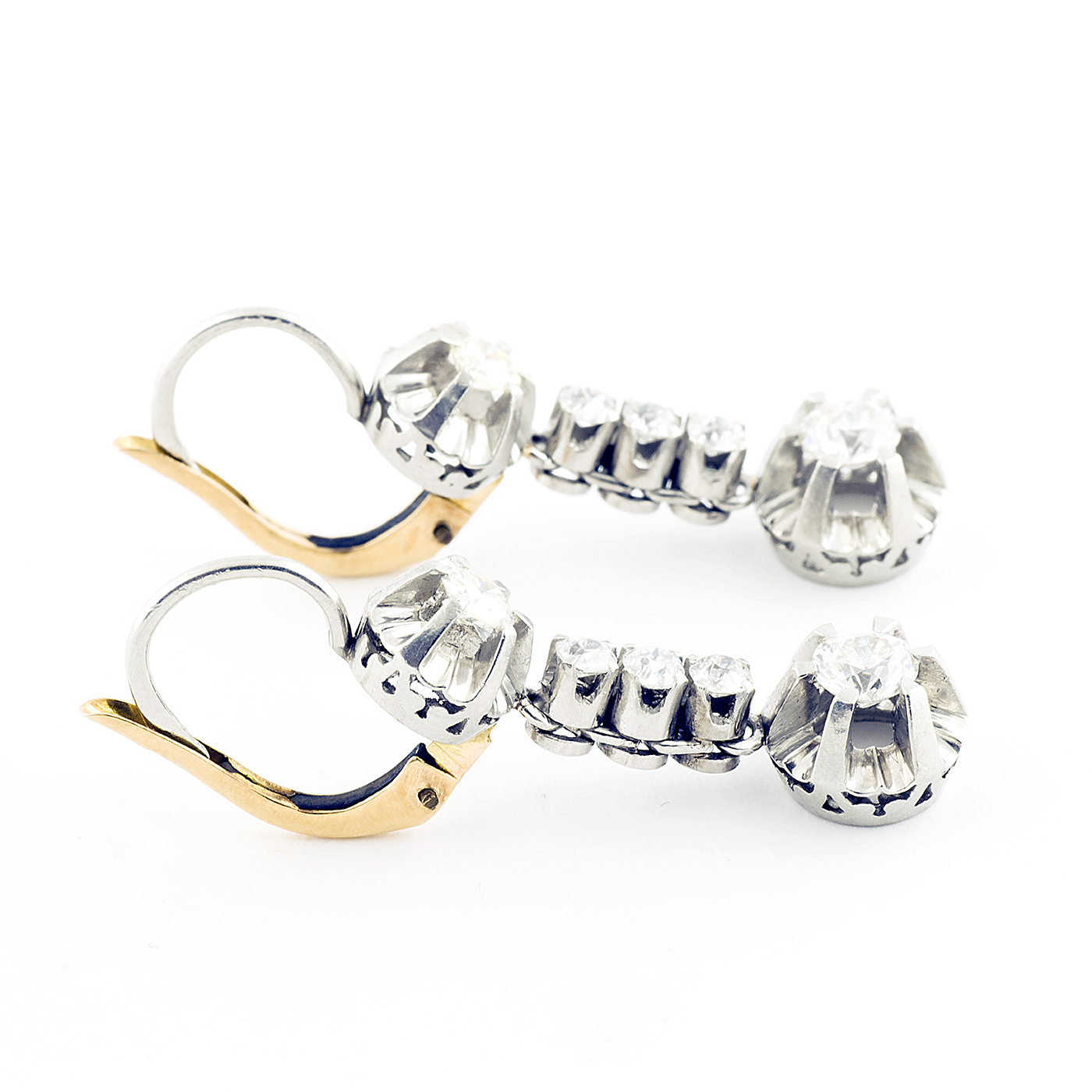 Juego de pendientes, en Oro Bicolor, con 10 Diamantes Naturales, Talla Brillante y Europea, con 1,26 ct. Total. Certificado IGE Juego de pendientes, en Oro Bicolor, con 10 Diamantes Naturales, Talla Brillante y Europea, con 1,26 ct. Total. Certificado IGE
