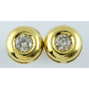 Juego de Pendientes en Oro, con Diamantes Naturales talla Brillante de 0,50 ct. (S-Z/VS1-SI2). Certificado IGE