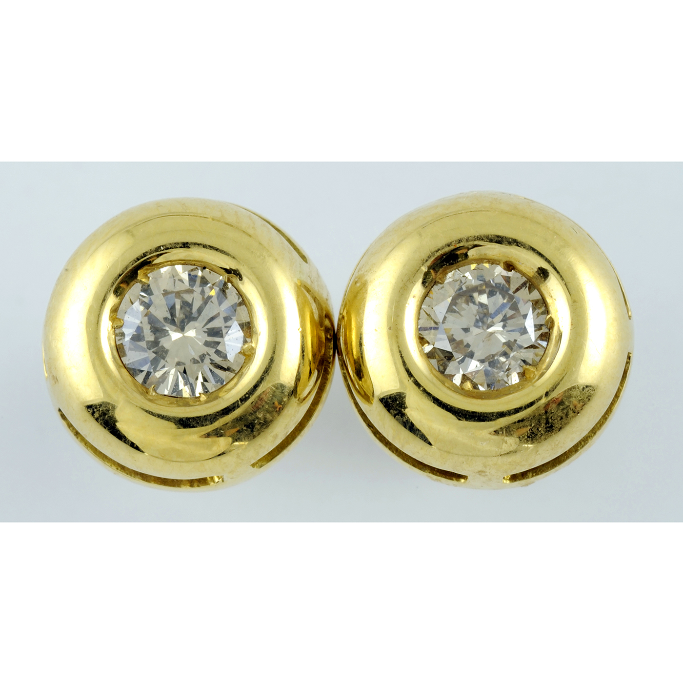 Juego de Pendientes en Oro, con Diamantes Naturales talla Brillante de 0,50 ct. (S-Z/VS1-SI2). Certificado IGE