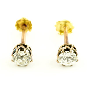 Juego de pendientes tipo dormilona, en Oro Rosa, con Diamantes Naturales talla Antigua Europa de 0,50 ct. (J-K/SI2) y 0,45 ct. (I-J/SI1). Certificado IGE