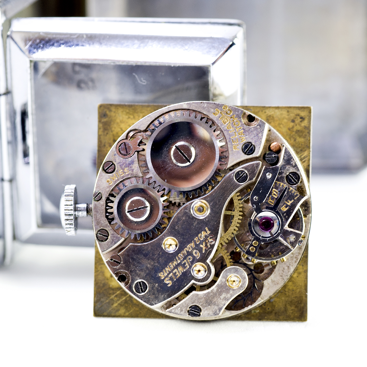 L&L Watch Co. Reloj suizo de bolsillo-sobremesa, saboneta y remontoir. Suiza, ca. 1915 L&L Watch Co. Reloj suizo de bolsillo-sobremesa, saboneta y remontoir. Suiza, ca. 1915