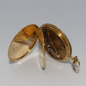 Longines. Reloj de Bolsillo, lepine y Remontoir. Suiza, 1913.