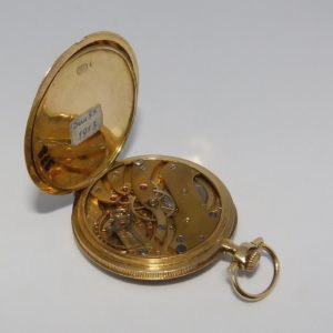 Longines. Reloj de Bolsillo, lepine y Remontoir. Suiza, 1913.