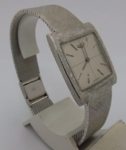 LONGINES. Reloj de pulsera caballero. Oro Blanco.