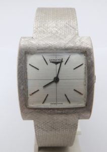 LONGINES. Reloj de pulsera caballero. Oro Blanco.
