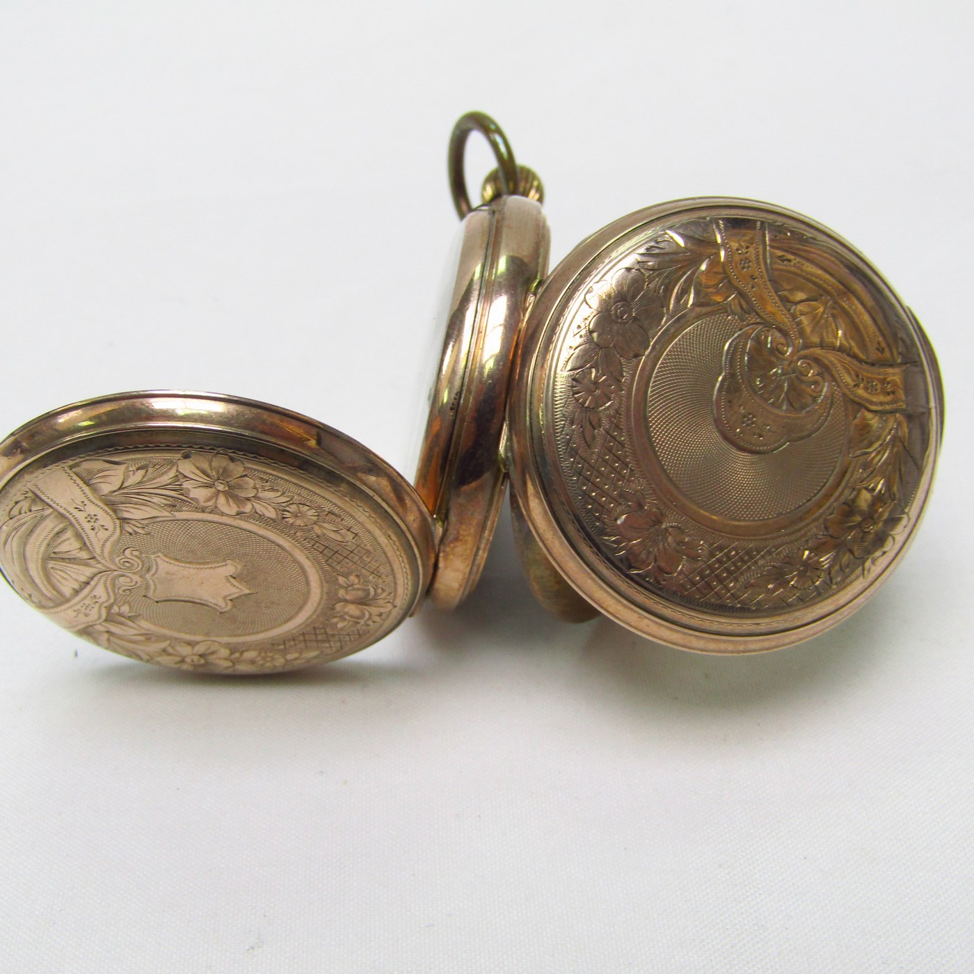MF&Co. M.F. MATHEY & Co. Reloj de colgar saboneta y remontoir. Suiza, ca. 1900. MF&Co. M.F. MATHEY & Co. Reloj de colgar saboneta y remontoir. Suiza, ca. 1900.