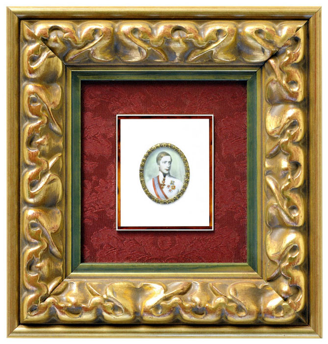 Miniatura pintada sobre disco oval de marfil. Siglo XIX