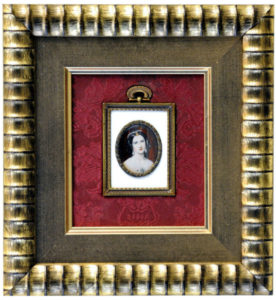 Miniatura pintada sobre disco oval de marfil. Siglo XIX.