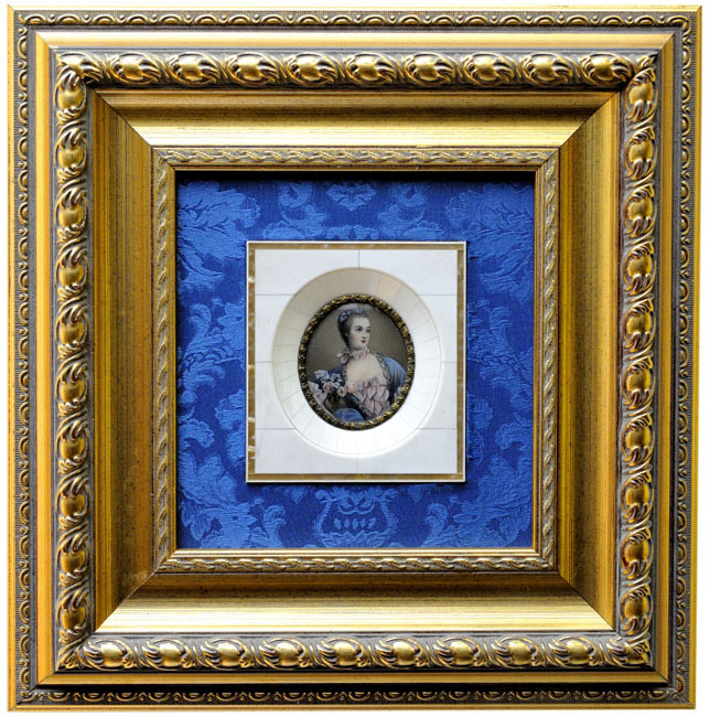 Miniatura pintada sobre placa oval de marfil. Siglo XIX.